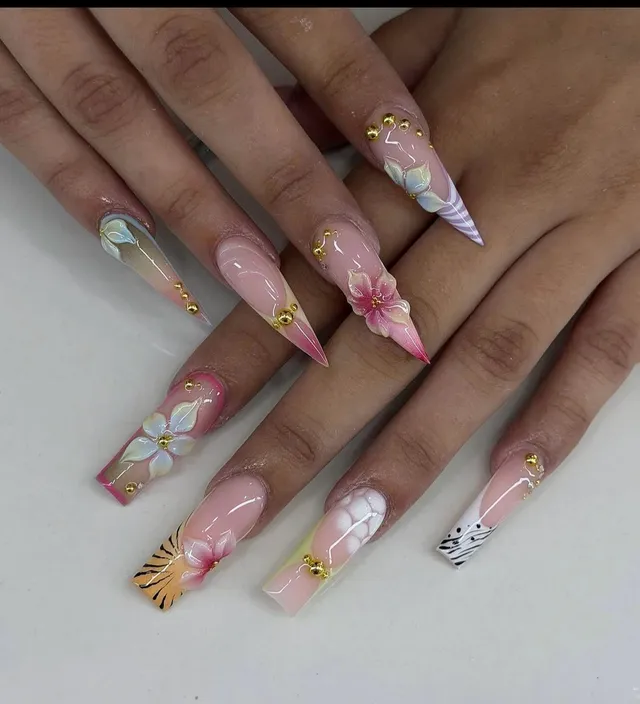 Colourful floral stiletto nail set
