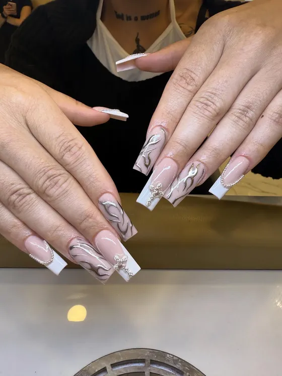 Long white and grey marble swirl sculpted nail set